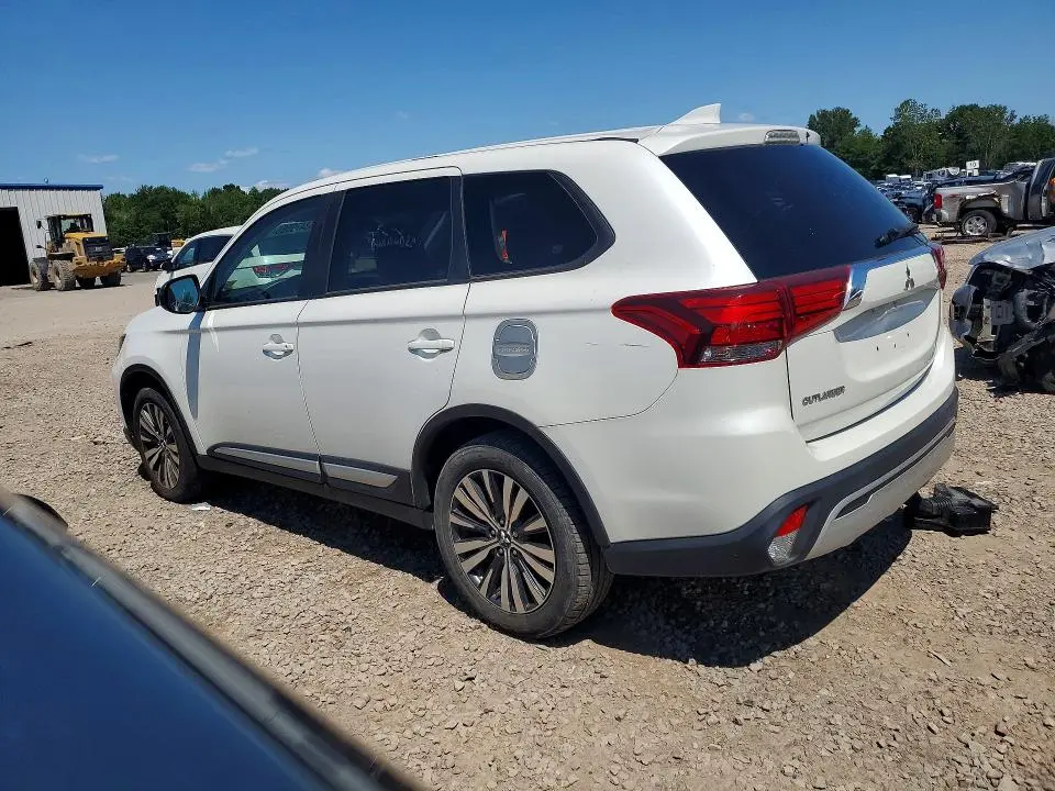 2020 MITSUBISHI OUTLANDER SE  