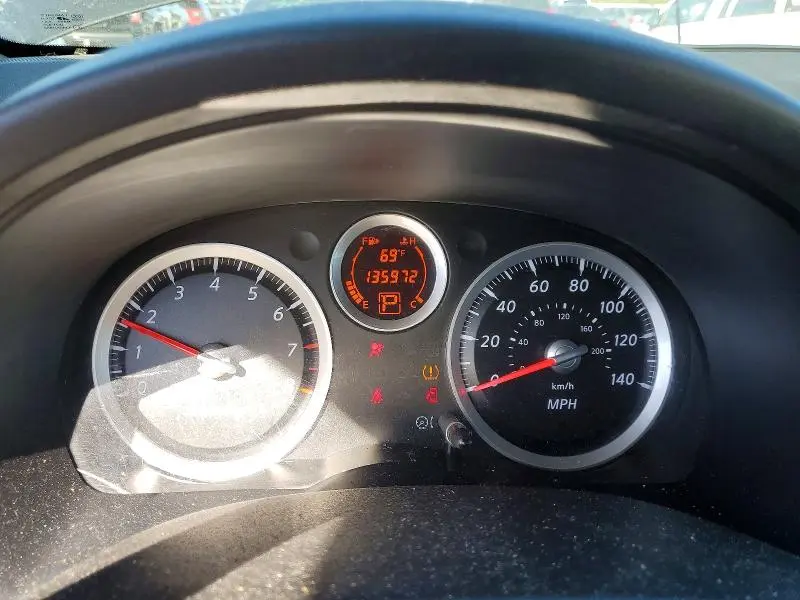 2010 NISSAN SENTRA 2.0  