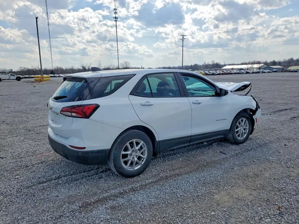 2022 CHEVROLET EQUINOX LS  