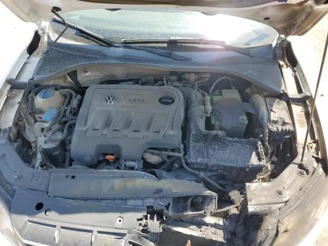 2012 VOLKSWAGEN PASSAT SE  