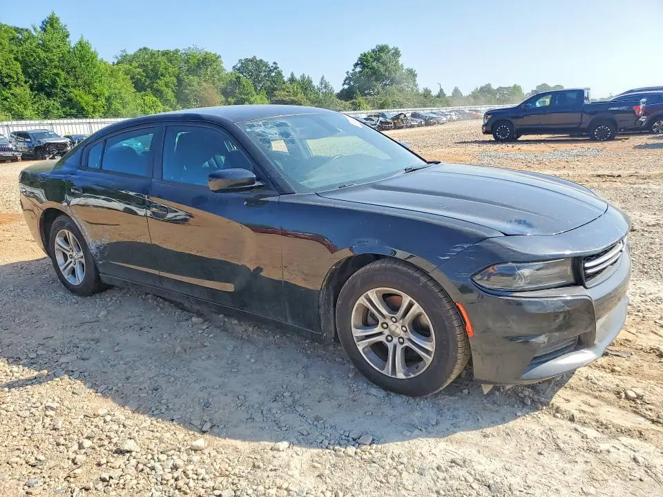 2016 DODGE CHARGER SE  