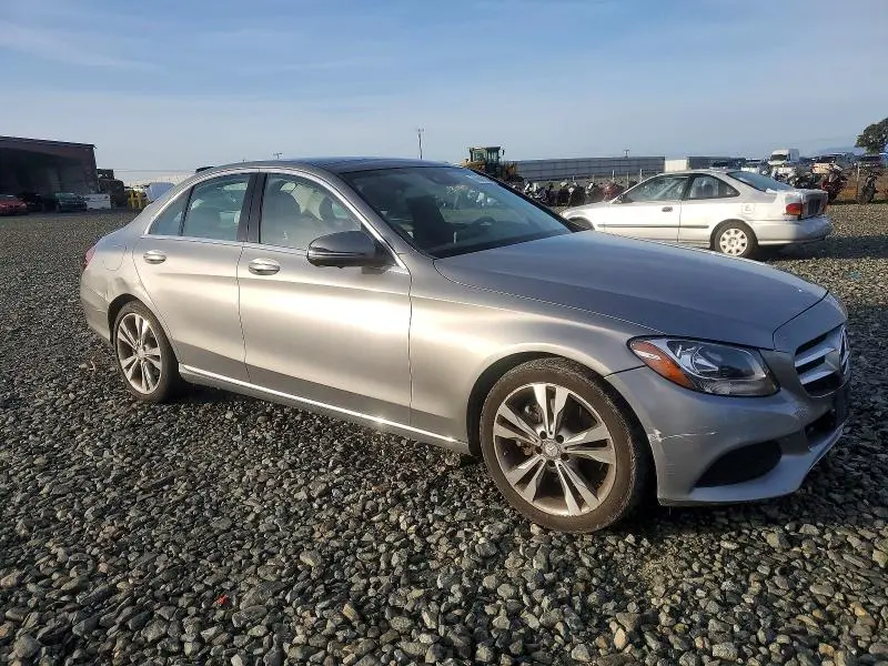 2016 MERCEDES-BENZ C 300  