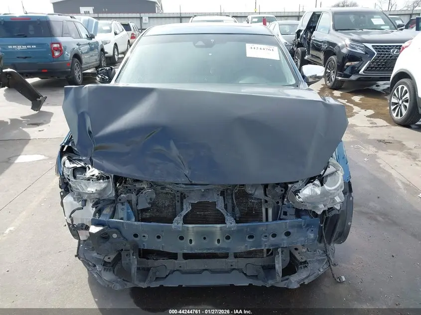 2017 MAZDA MAZDA3 TOURING