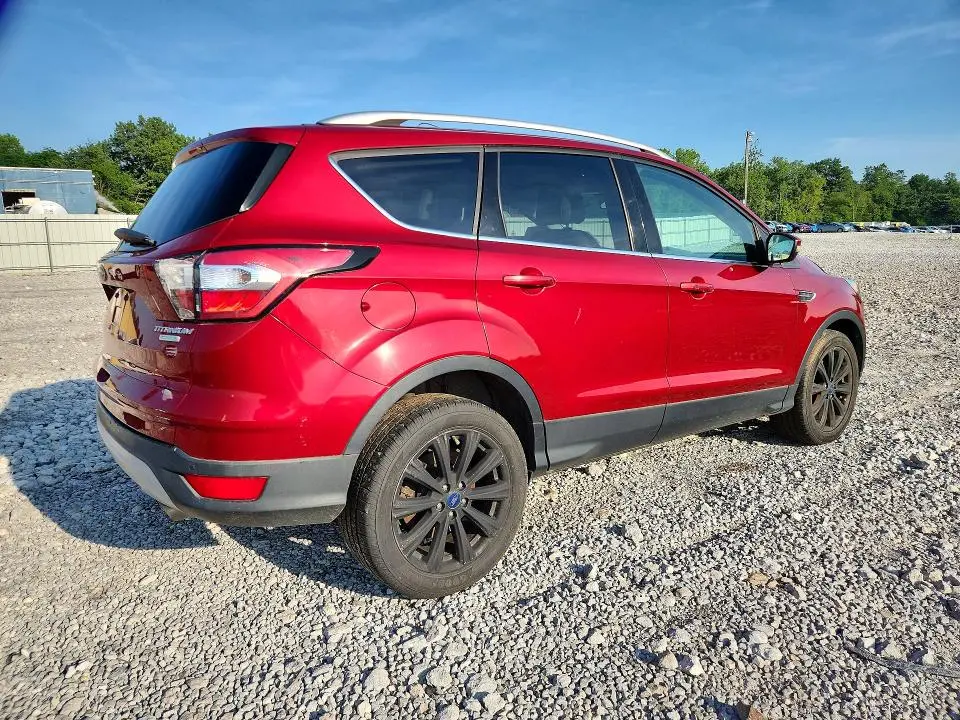 2017 FORD ESCAPE TITANIUM  