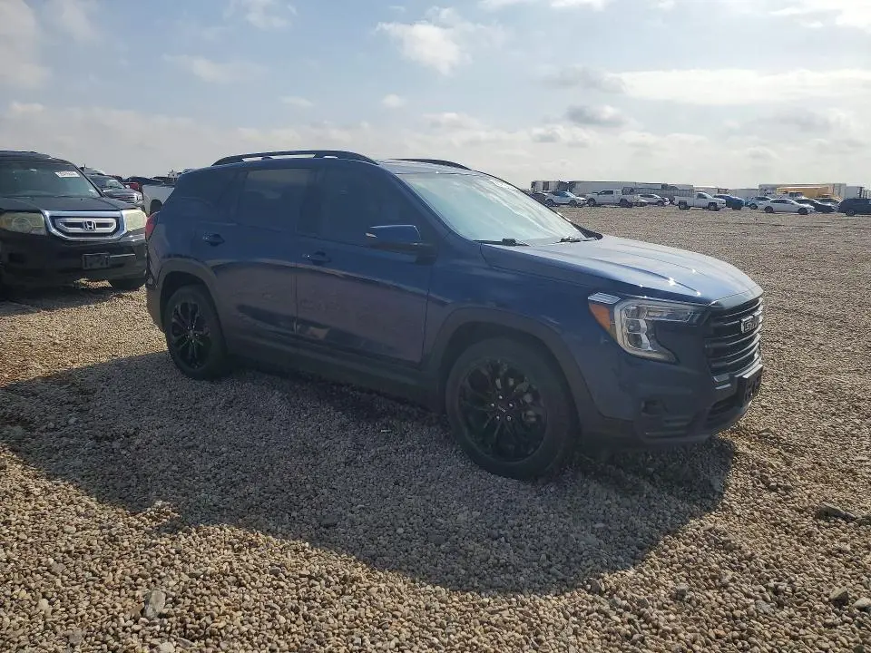2022 GMC TERRAIN SLT  
