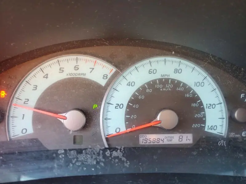 2011 TOYOTA CAMRY SE  
