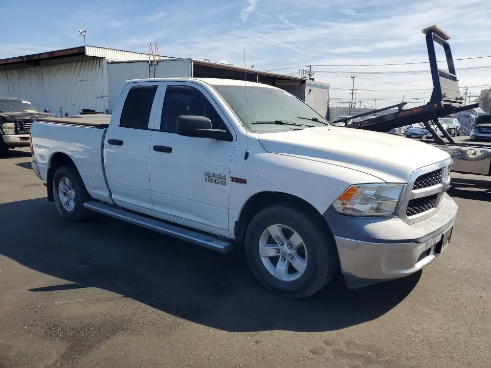 2015 RAM 1500 ST  