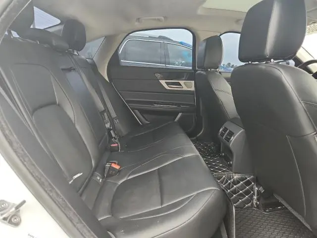 2020 JAGUAR XF PREMIUM  