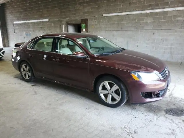 2012 VOLKSWAGEN PASSAT SE  