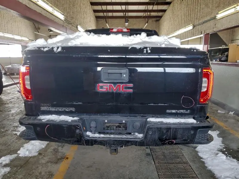 2017 GMC SIERRA K1500 DENALI  