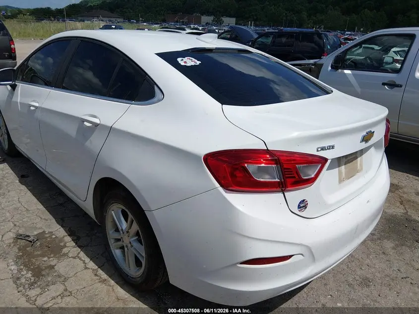 2018 CHEVROLET CRUZE LT AUTO