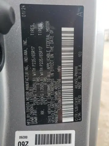 2024 TOYOTA SIENNA XLE  