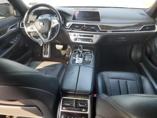 2019 BMW 740 XI  