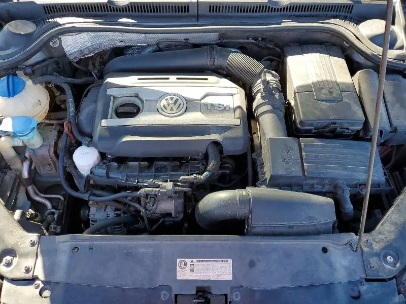 2012 VOLKSWAGEN JETTA GLI  