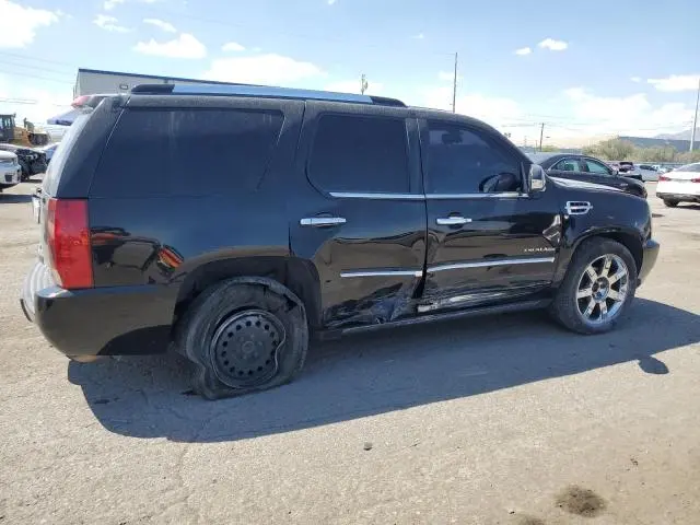 2010 CADILLAC ESCALADE PREMIUM  