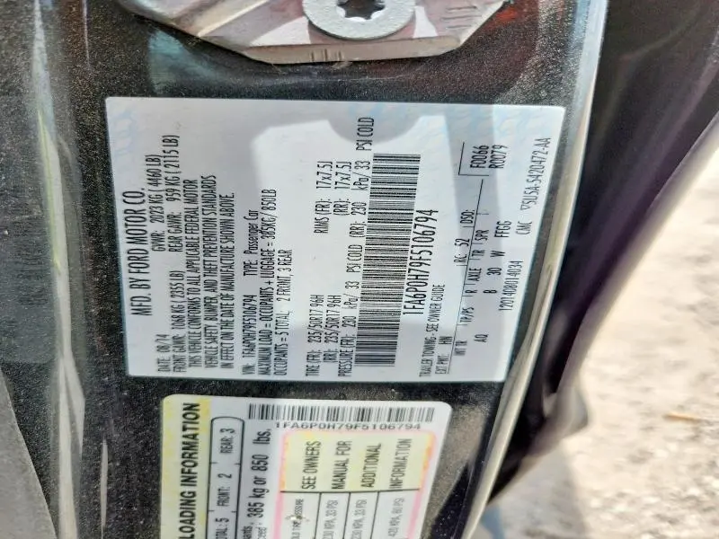 2015 FORD FUSION SE  