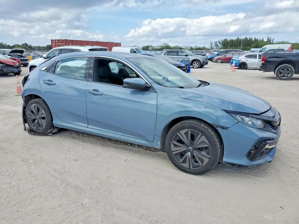 2017 HONDA CIVIC EX  