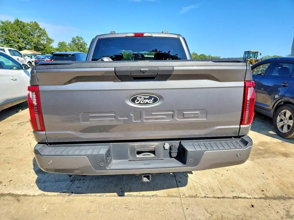 2024 FORD F150 STX  