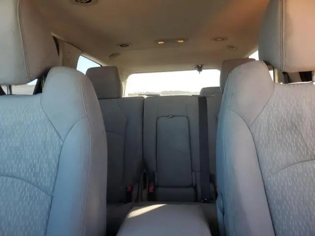 2011 GMC ACADIA SLE  