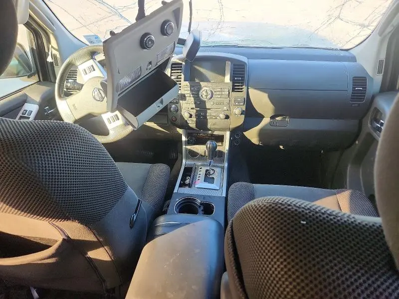 2012 NISSAN PATHFINDER S  