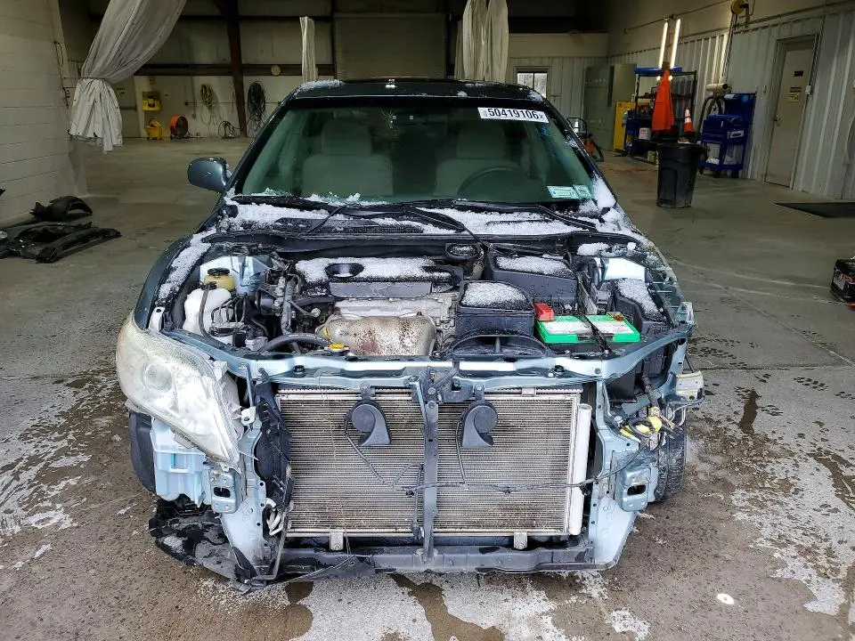 2010 TOYOTA CAMRY LE  
