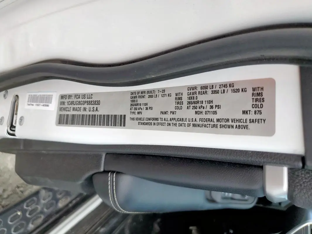 2023 JEEP GRAND CHEROKEE LIMITED  