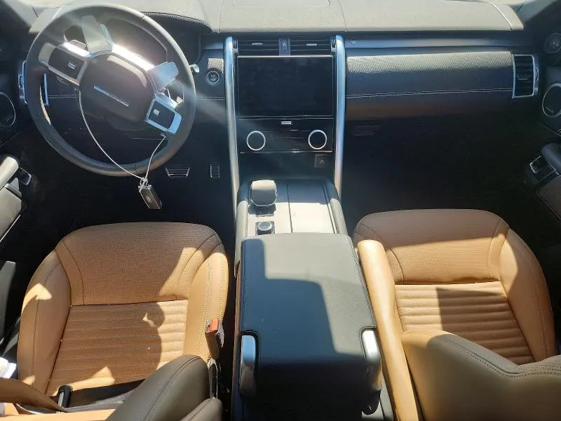 2024 LAND ROVER DISCOVERY DYNAMIC SE  