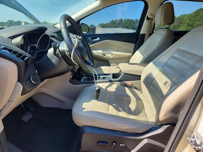 2017 FORD ESCAPE TITANIUM  