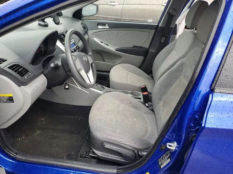 2013 HYUNDAI ACCENT GLS  