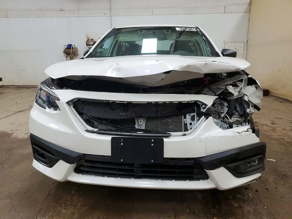 2022 SUBARU LEGACY   
