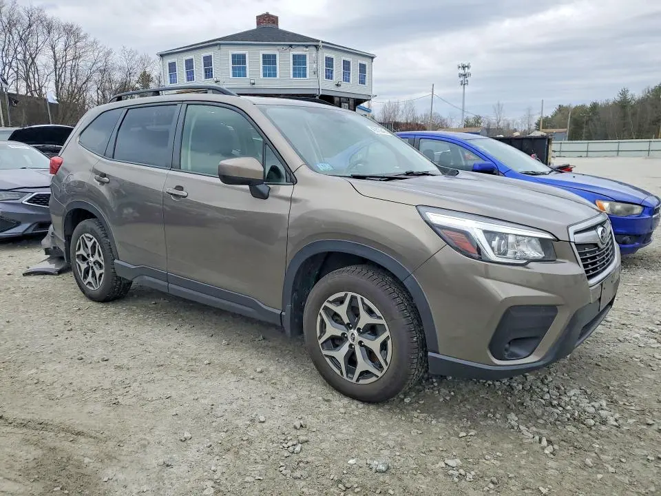 2019 SUBARU FORESTER PREMIUM  