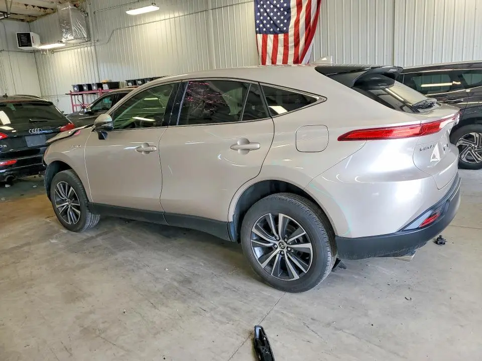 2021 TOYOTA VENZA LE  