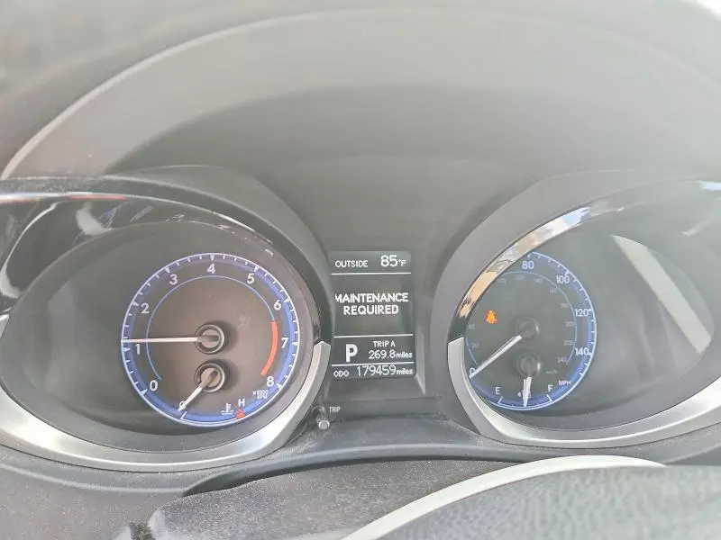 2015 TOYOTA COROLLA S  