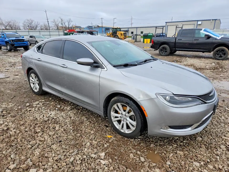 2015 CHRYSLER 200 LIMITED  