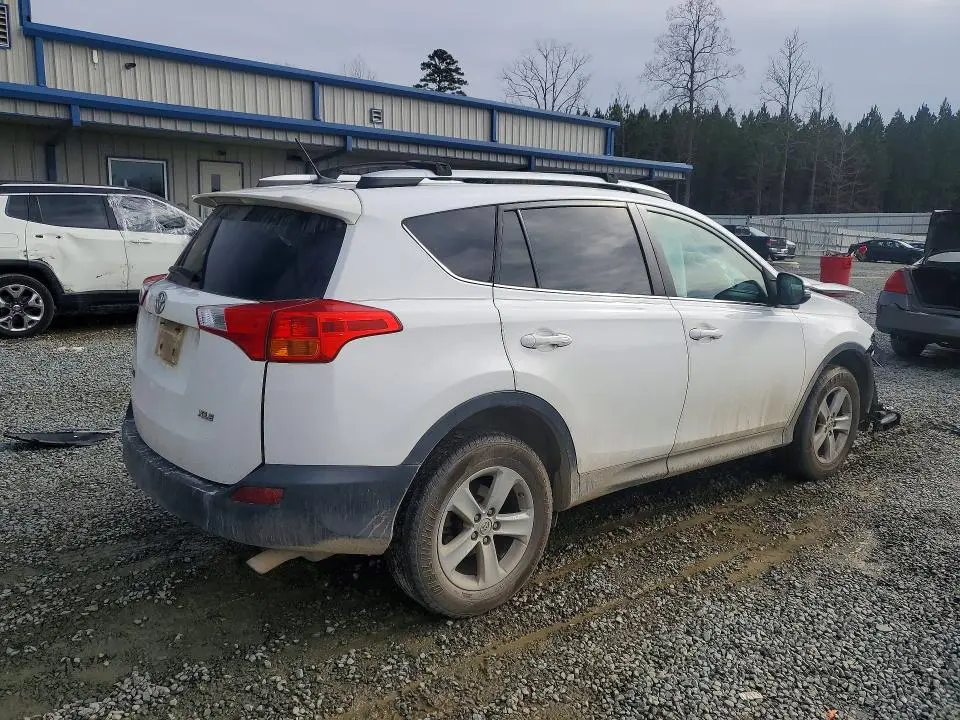 2013 TOYOTA RAV4 XLE  