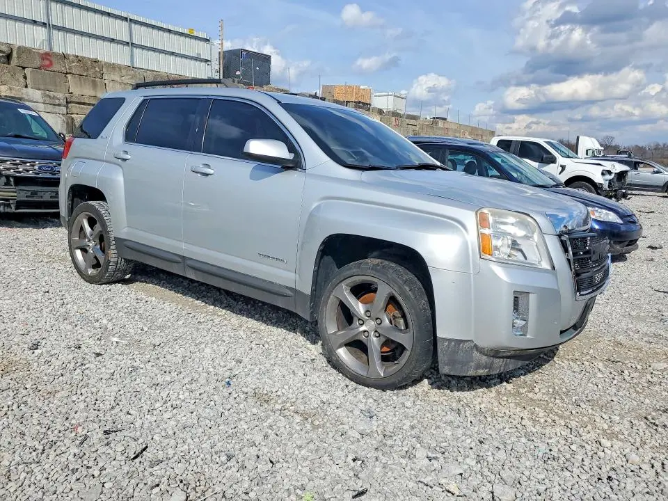 2013 GMC TERRAIN SLE  