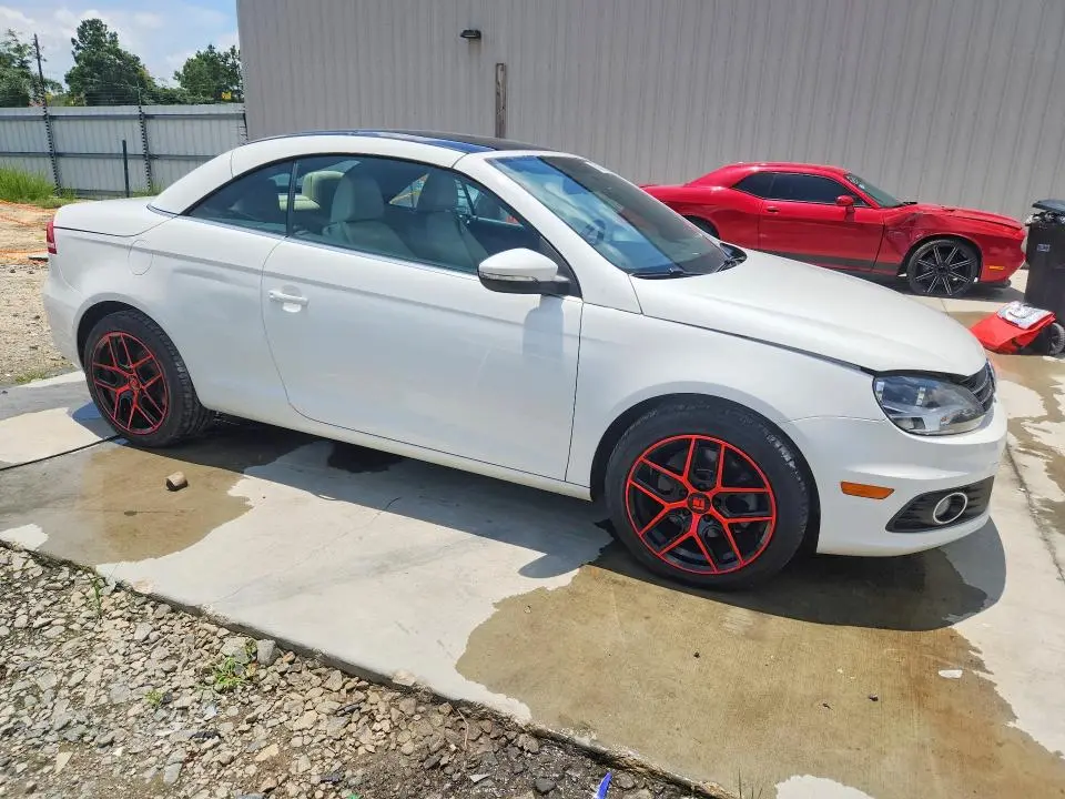 2013 VOLKSWAGEN EOS KOMFORT  