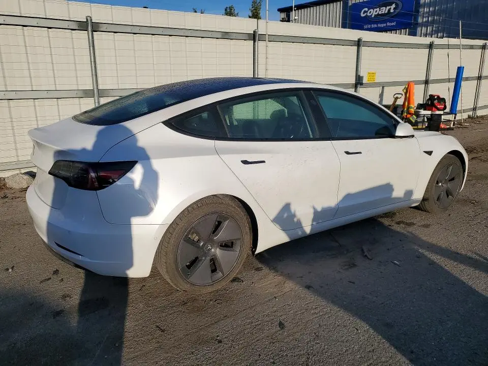 2021 TESLA MODEL 3   