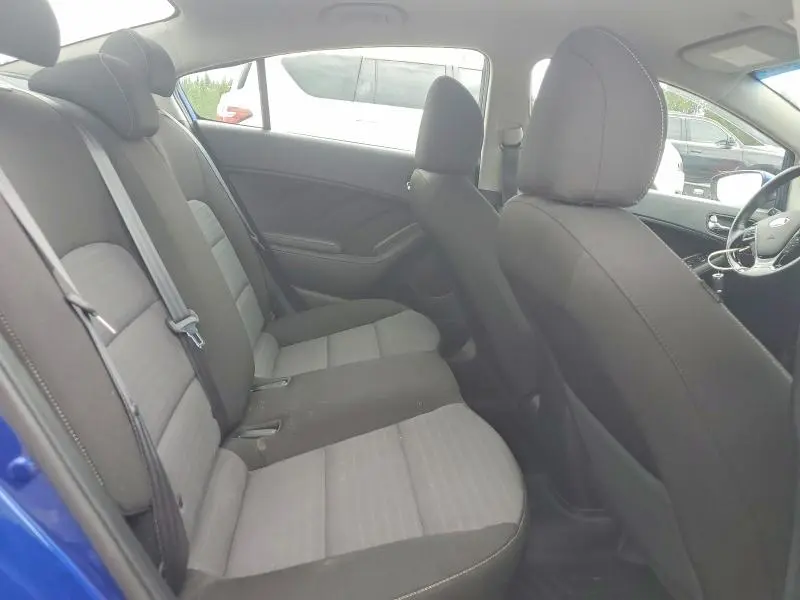 2017 KIA FORTE S  