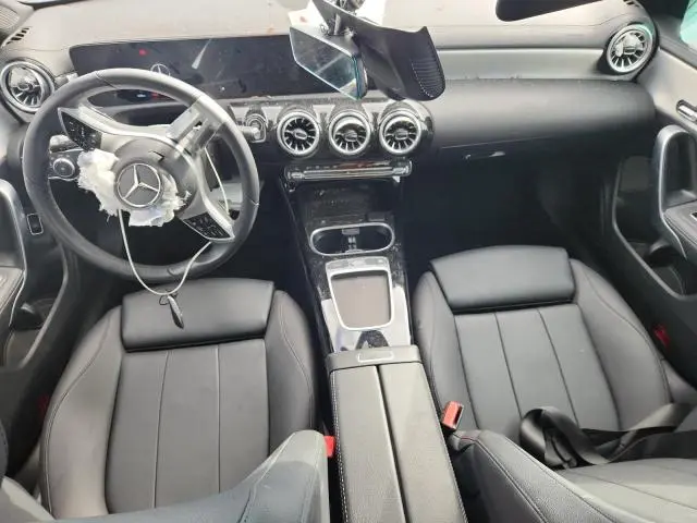 2025 MERCEDES-BENZ CLA 250  