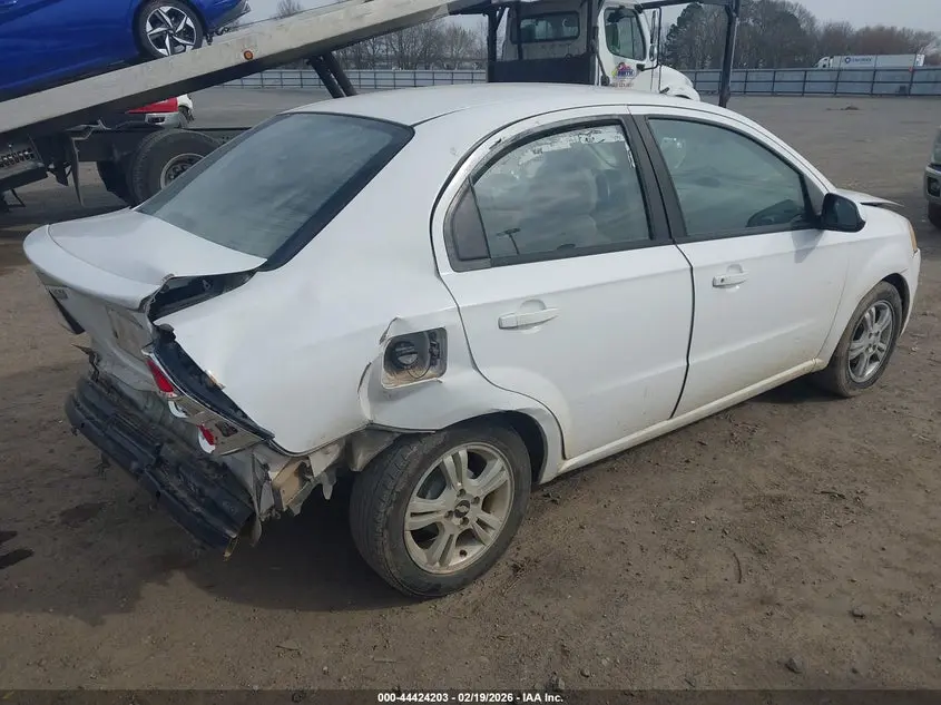 2010 CHEVROLET AVEO LT