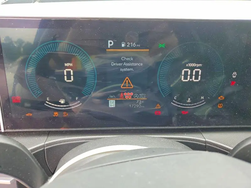 2025 HYUNDAI SANTA FE SE  