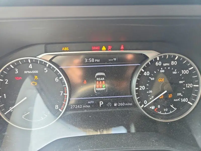 2024 NISSAN PATHFINDER S  