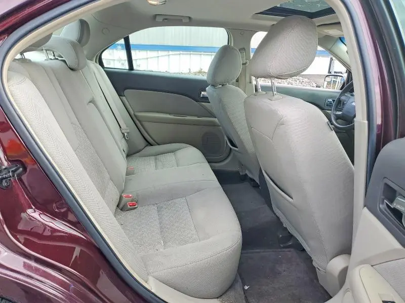 2011 FORD FUSION SE  