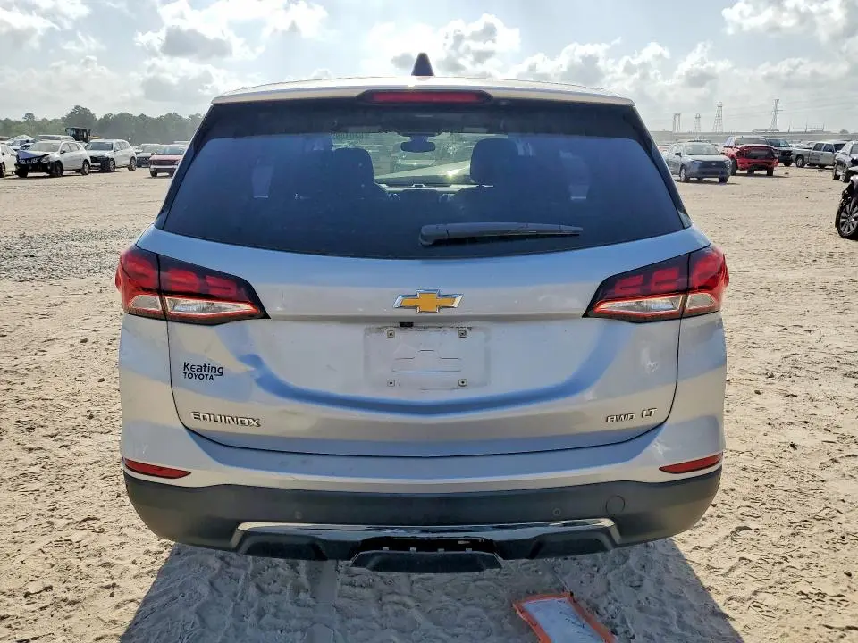 2022 CHEVROLET EQUINOX LT  