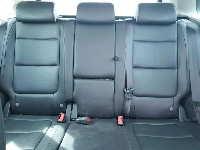 2011 VOLKSWAGEN TIGUAN S  