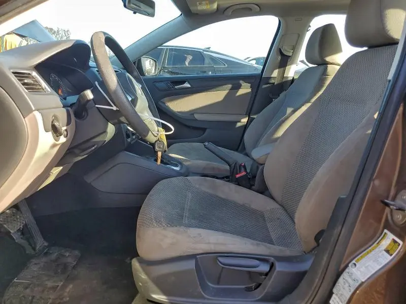 2014 VOLKSWAGEN JETTA BASE  