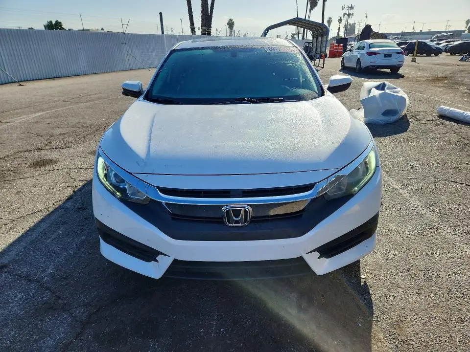 2018 HONDA CIVIC EX  