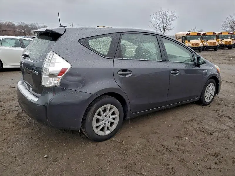 2012 TOYOTA PRIUS V   
