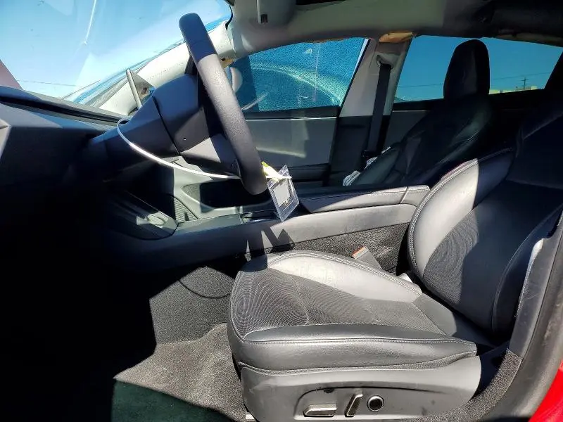 2024 TESLA MODEL 3   